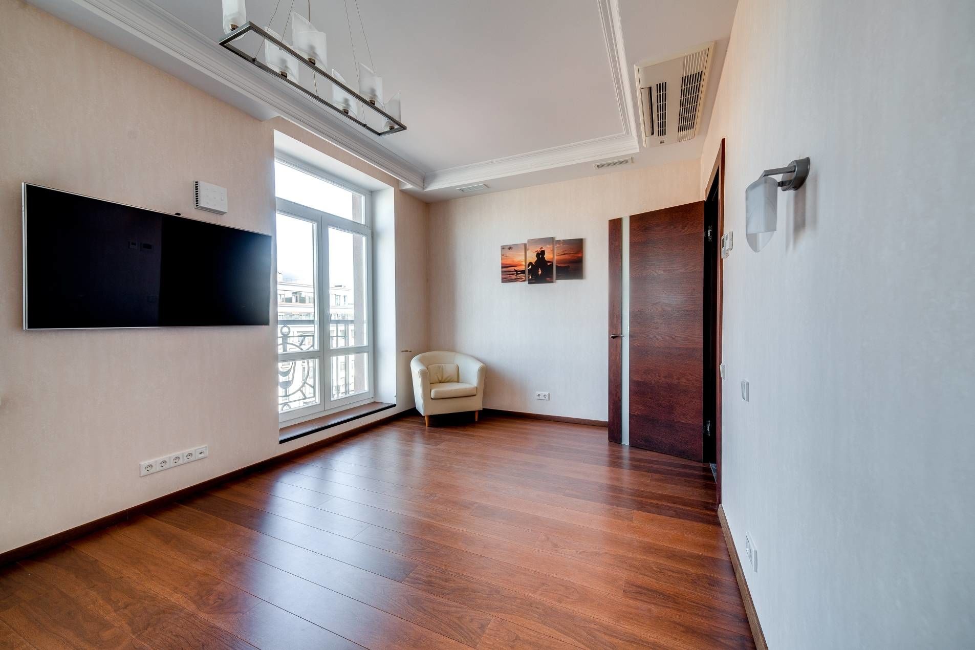 Спальня Продажа квартиры 95м² 'Парадный Квартал' Парадная ул., 3 к. 2 Спальня Продажа квартиры 95м² 'Парадный Квартал' Парадная ул., 3 к. 2