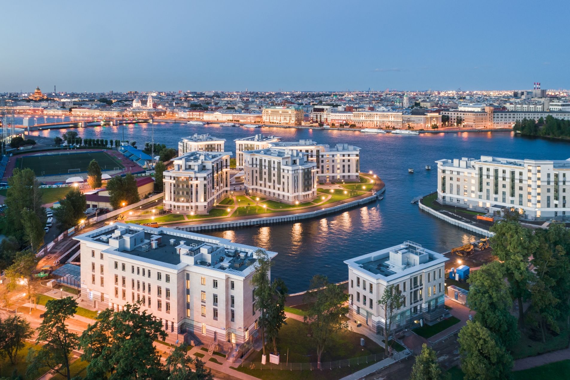 Собственная бухта Продажа апартамента 91м² 'Royal Park' Петровский пр., 2 Собственная бухта Продажа апартамента 91м² 'Royal Park' Петровский пр., 2