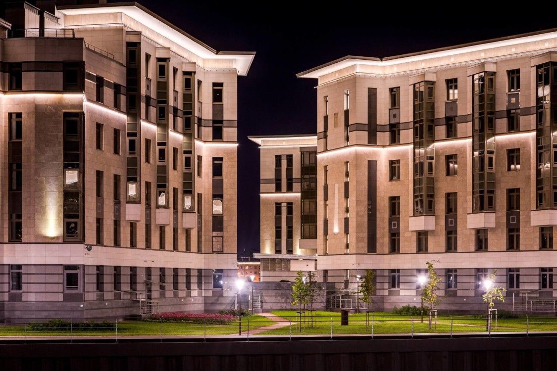 Строгие линии фасада Продажа апартамента 248м² 'Royal Park' Петровский пр., 2 Строгие линии фасада Продажа апартамента 248м² 'Royal Park' Петровский пр., 2