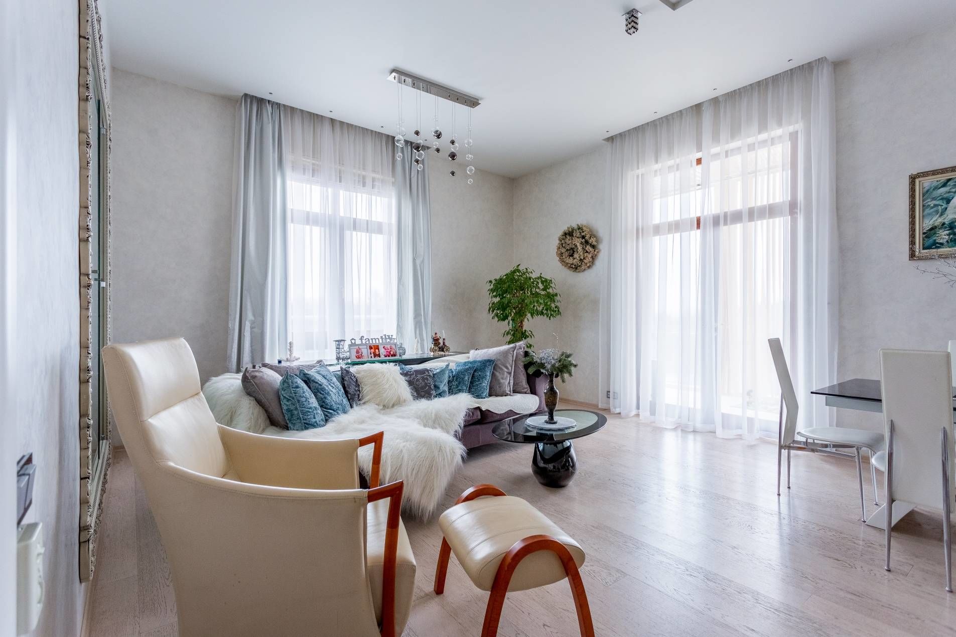 Интерьер гостиной Продажа квартиры 91м² 'Фаворит' Крестовский пр., 26 Интерьер гостиной Продажа квартиры 91м² 'Фаворит' Крестовский пр., 26