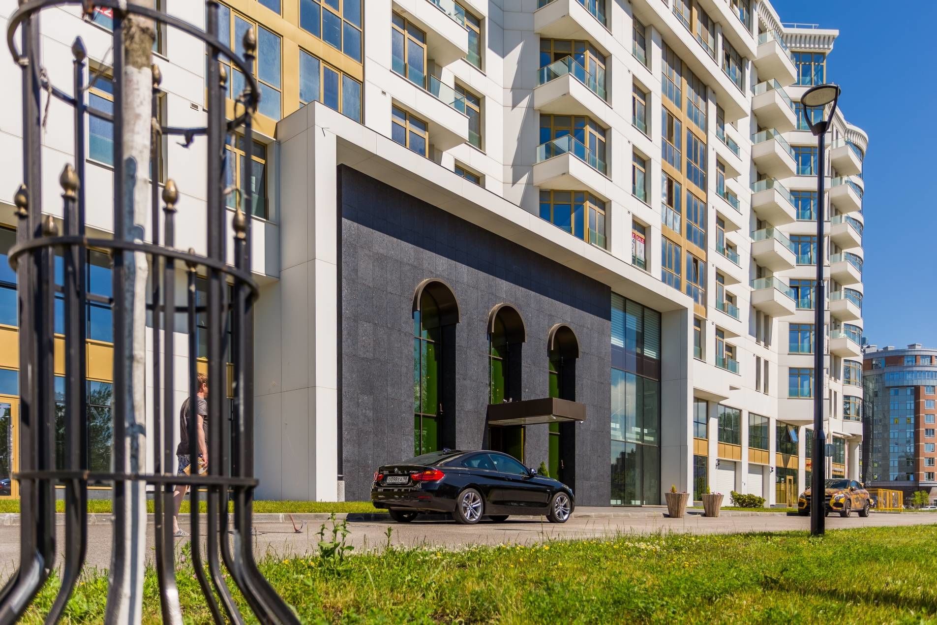 Современная архитектура Продажа квартиры 203м² 'Леонтьевский мыс' Ждановская ул., 45 Современная архитектура Продажа квартиры 203м² 'Леонтьевский мыс' Ждановская ул., 45