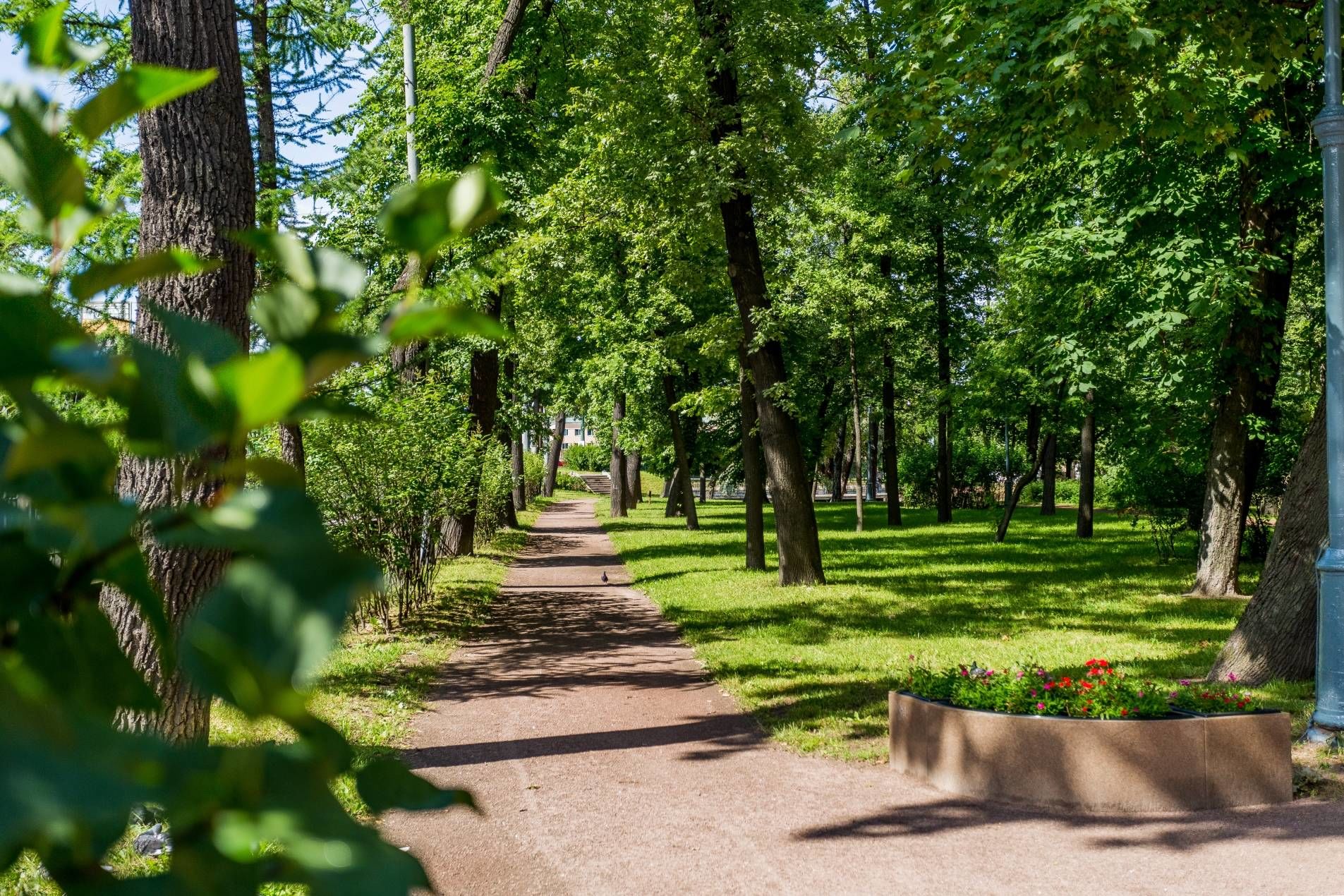 Рядом чудесный Лопухинский сад Продажа квартиры 148м² 'Aston Graftio' Графтио ул., 5 Рядом чудесный Лопухинский сад Продажа квартиры 148м² 'Aston Graftio' Графтио ул., 5