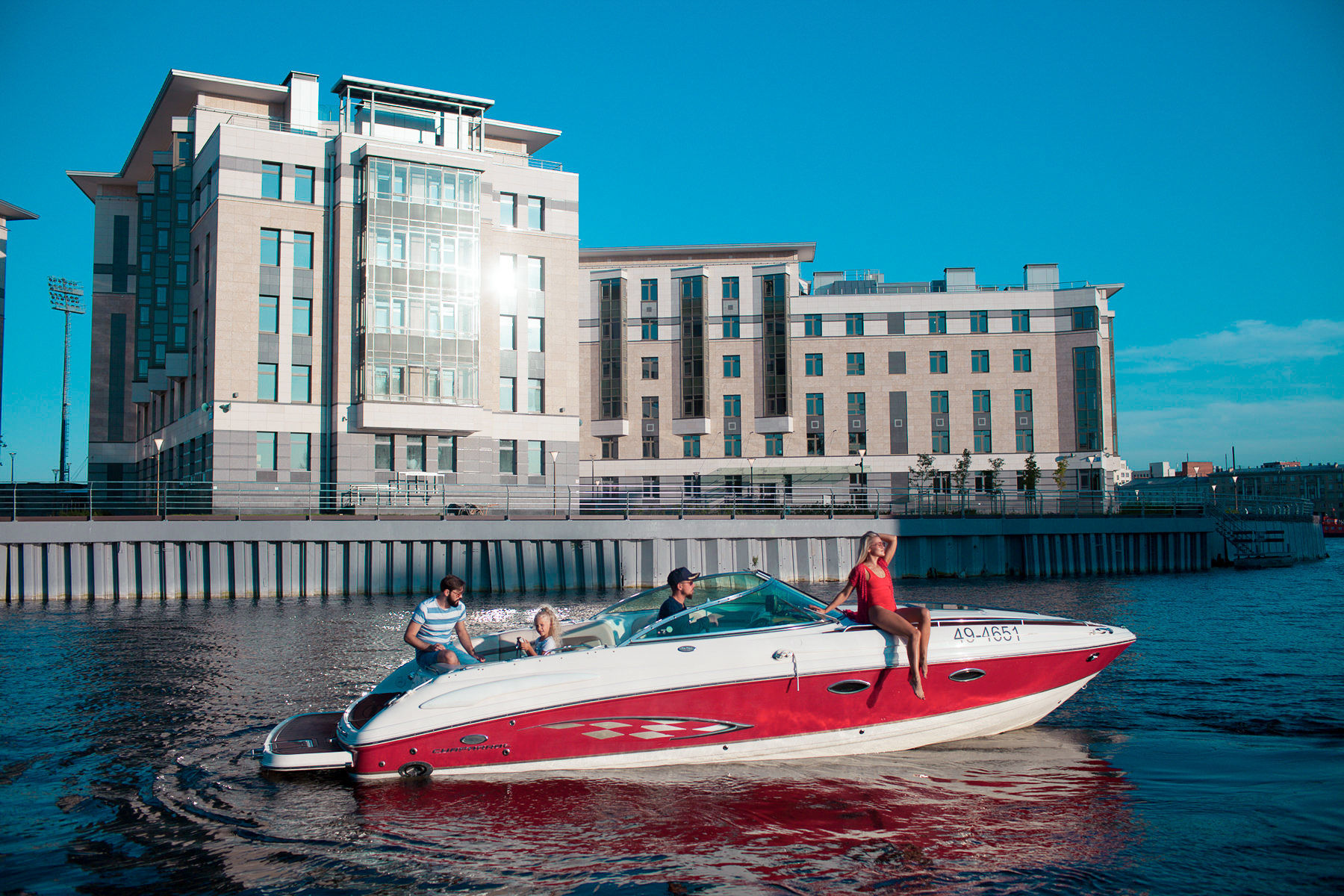 Дом у воды Продажа апартамента 116м² 'Royal Park' Петровский пр., 2 Дом у воды Продажа апартамента 116м² 'Royal Park' Петровский пр., 2