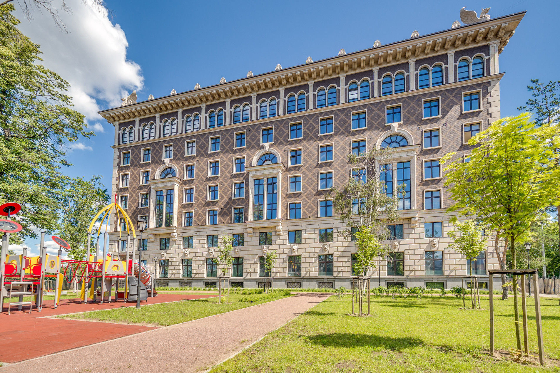 Легендарный дом Продажа квартиры 100м² 'Венеция' Депутатская ул., 26 Легендарный дом Продажа квартиры 100м² 'Венеция' Депутатская ул., 26
