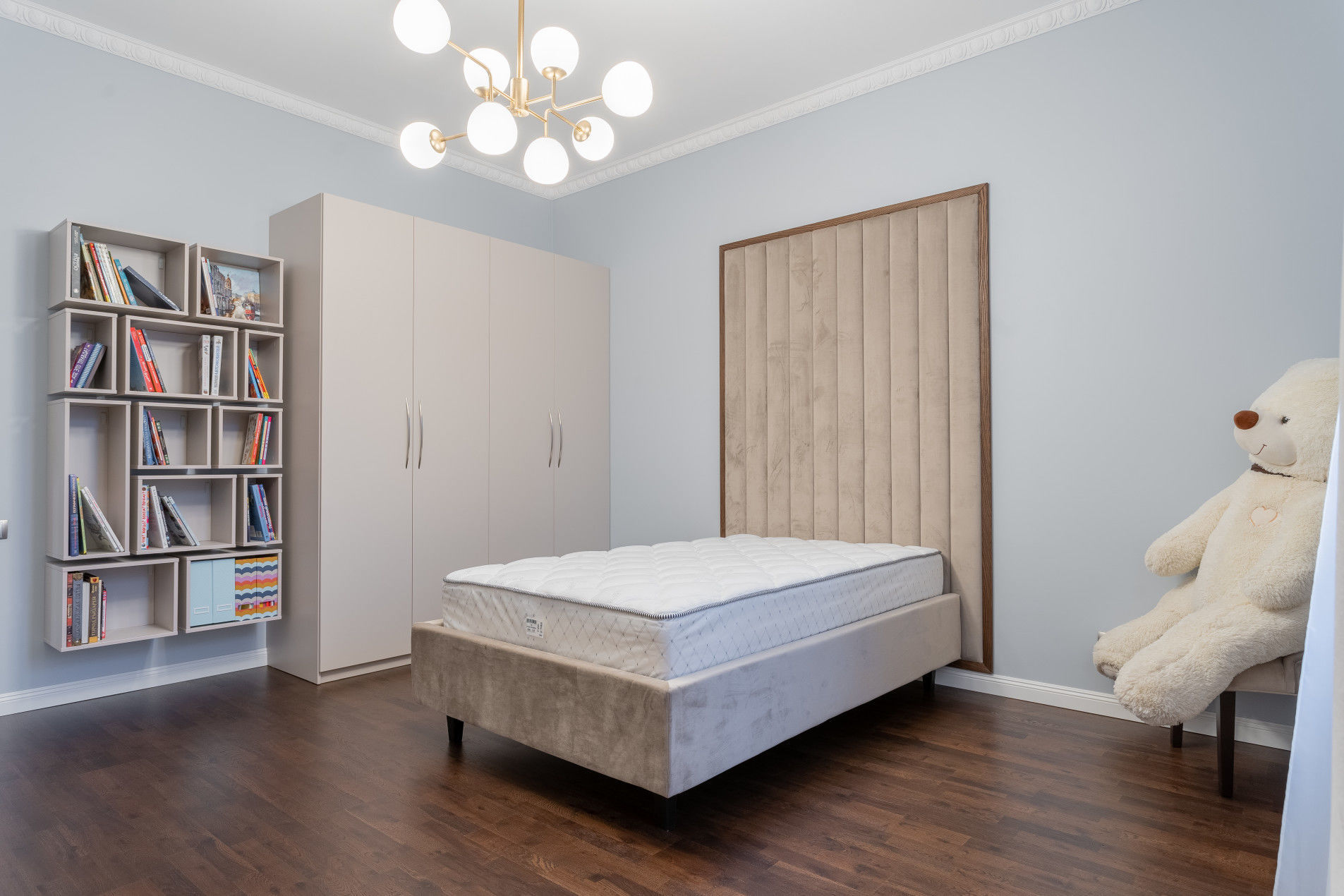 Для любящей семьи Продажа квартиры 211м² 'Дом Бенуа' Кронверкская ул., 29/37 Для любящей семьи Продажа квартиры 211м² 'Дом Бенуа' Кронверкская ул., 29/37