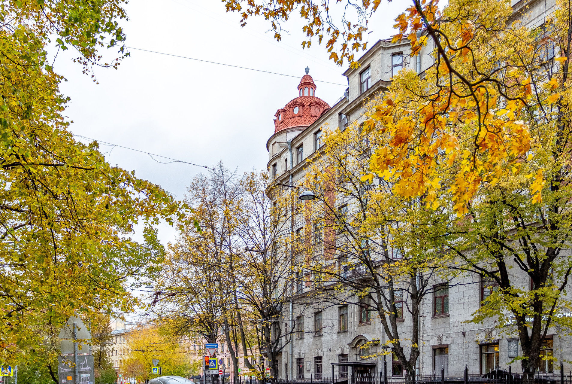 Знаменитый дом Продажа квартиры 211м² 'Дом Бенуа' Кронверкская ул., 29/37 Знаменитый дом Продажа квартиры 211м² 'Дом Бенуа' Кронверкская ул., 29/37