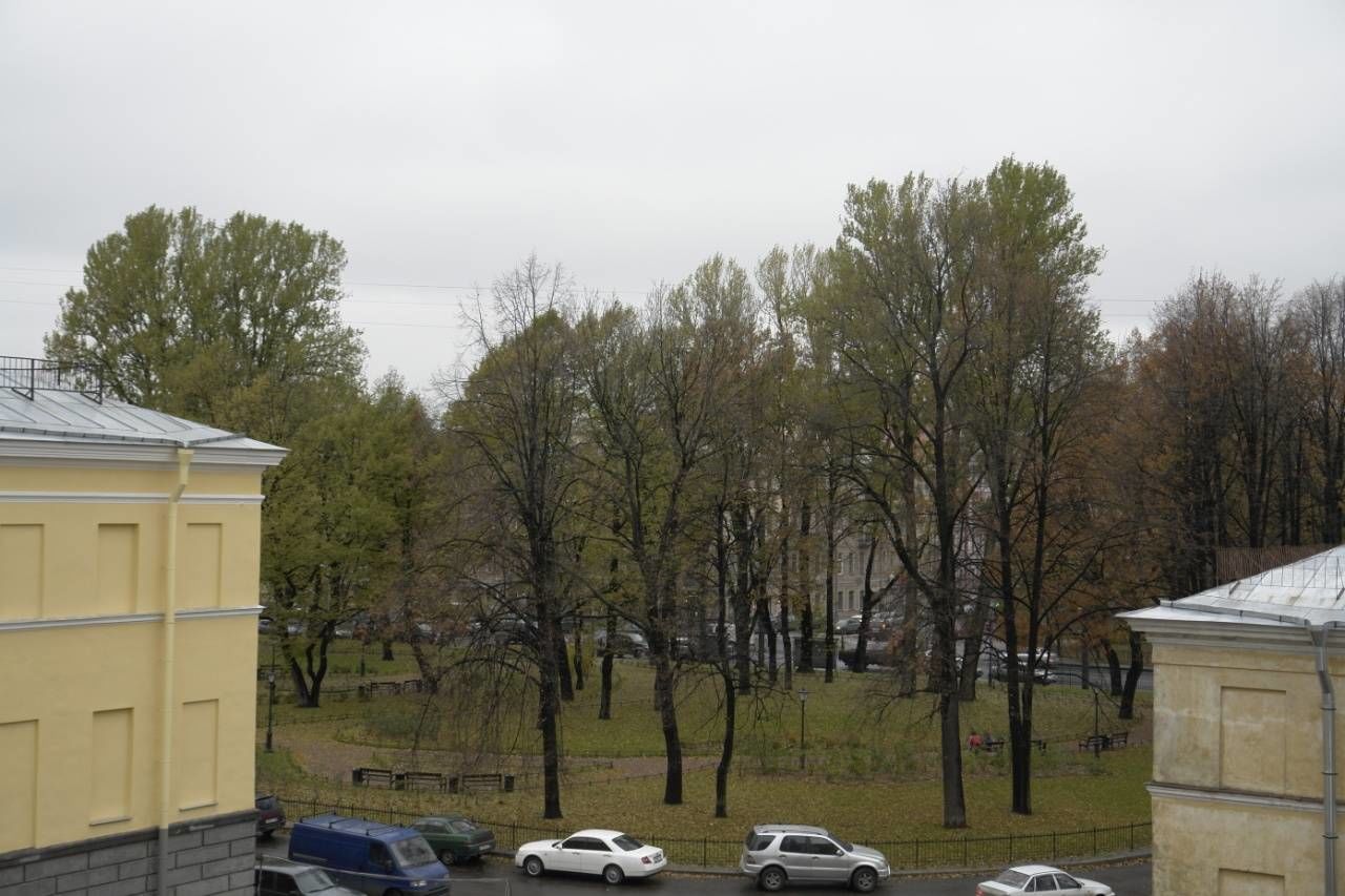 Вид из окон Продажа квартиры 163м² 'Парадный Квартал' Парадная ул., 3 к. 2 Вид из окон Продажа квартиры 163м² 'Парадный Квартал' Парадная ул., 3 к. 2