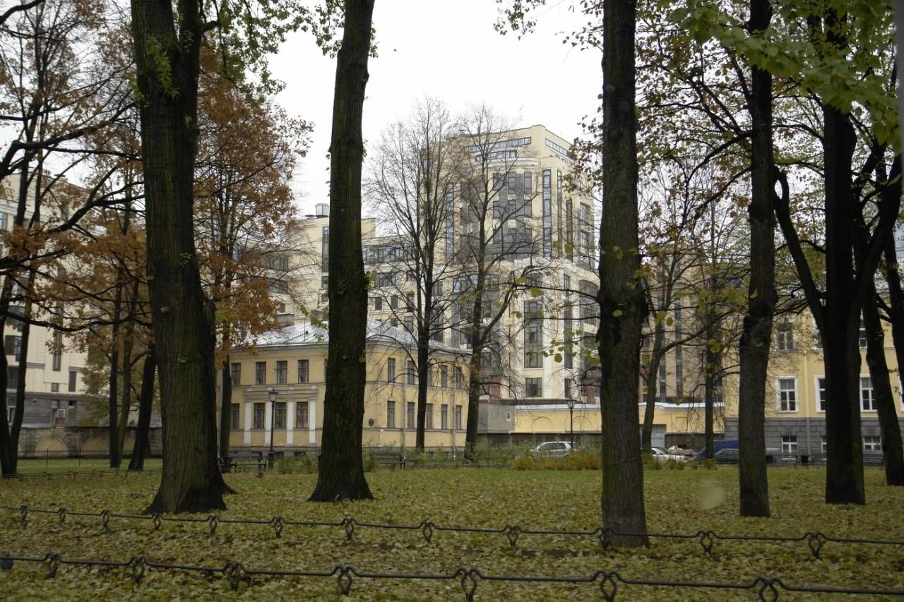 Вид на корпус Продажа квартиры 163м² 'Парадный Квартал' Парадная ул., 3 к. 2 Вид на корпус Продажа квартиры 163м² 'Парадный Квартал' Парадная ул., 3 к. 2