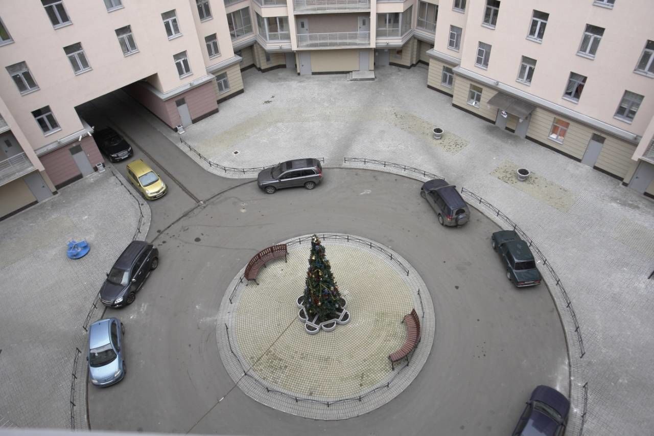 Вид из окна Продажа квартиры 46м² 'Петроградский эталон' Петрозаводская ул., 13 Вид из окна Продажа квартиры 46м² 'Петроградский эталон' Петрозаводская ул., 13