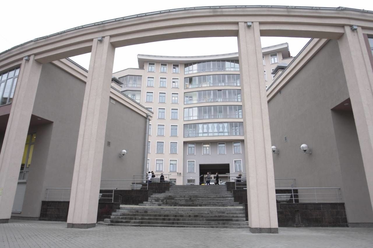 Вид на дом Продажа квартиры 46м² 'Петроградский эталон' Петрозаводская ул., 13 Вид на дом Продажа квартиры 46м² 'Петроградский эталон' Петрозаводская ул., 13