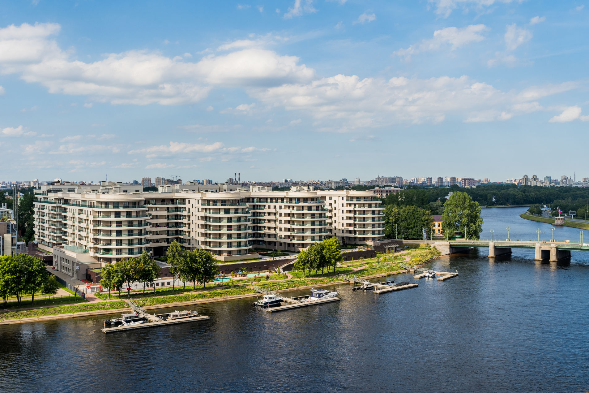 Живите на Крестовском Продажа квартиры 105м² 'Привилегия' Вязовая ул., 8 Живите на Крестовском Продажа квартиры 105м² 'Привилегия' Вязовая ул., 8