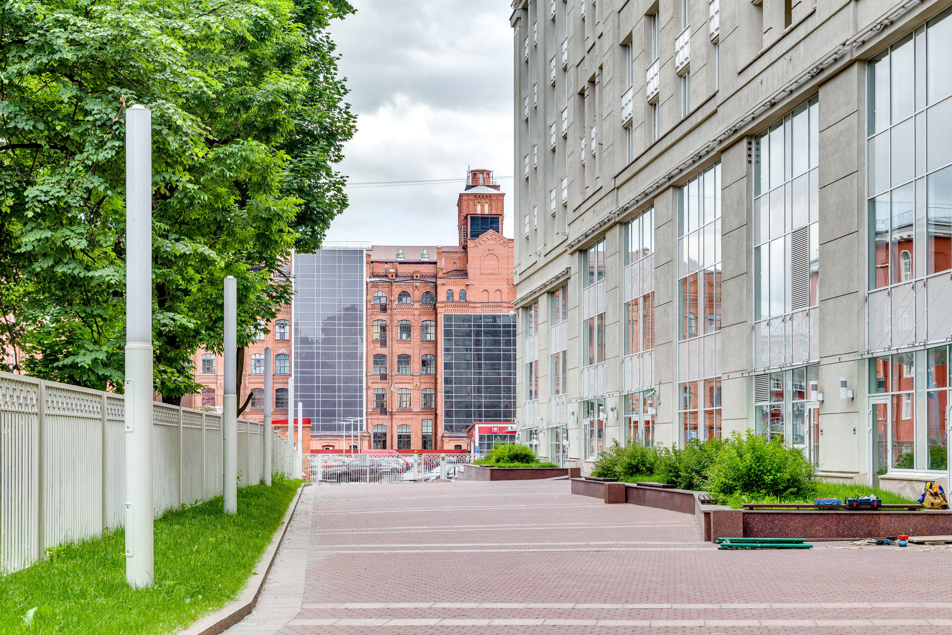 Закрытая территория Продажа квартиры 83м² 'Александрия' Новгородская ул., 23