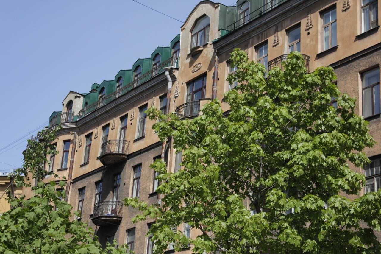 Вид на дом с Малой Посадской ул. Продажа квартиры 304м² 'Б. Посадская, 1/10' Большая Посадская ул., 1/10