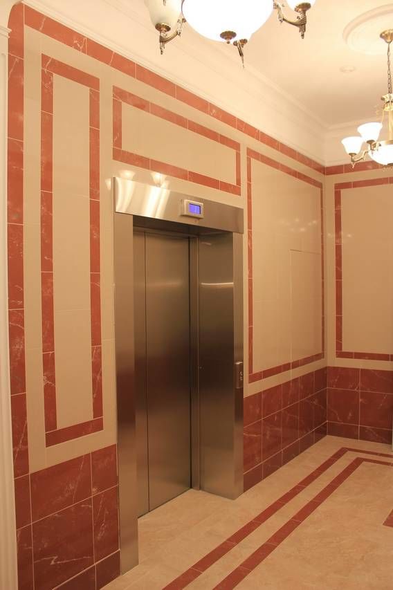 Лифт в парадной Продажа квартиры 51м² 'Парадный Квартал' Парадная ул., 3 к. 2 Лифт в парадной Продажа квартиры 51м² 'Парадный Квартал' Парадная ул., 3 к. 2
