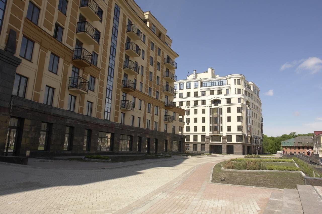 Территория комплекса Продажа квартиры 51м² 'Парадный Квартал' Парадная ул., 3 к. 2 Территория комплекса Продажа квартиры 51м² 'Парадный Квартал' Парадная ул., 3 к. 2