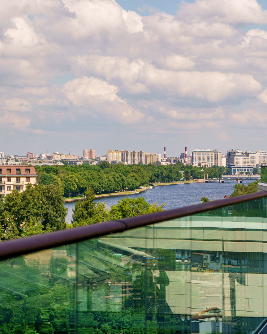 Продажа квартиры 325м² 'Крестовский, 4' Крестовский пр., 4