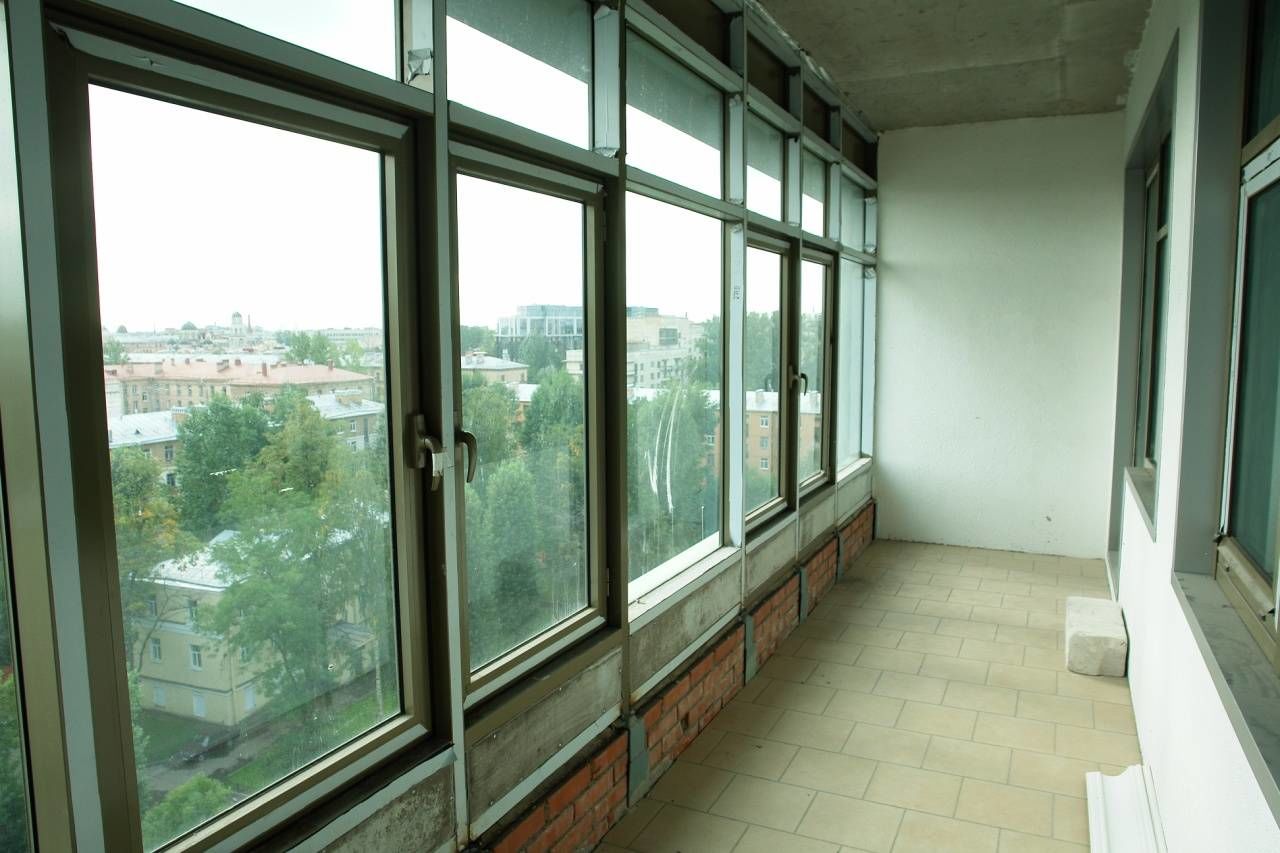 Балкон, соединяющий 2 комнаты Продажа квартиры 190м² 'Каменноостровский' Каменноостровский пр., 64 к. 2 Балкон, соединяющий 2 комнаты Продажа квартиры 190м² 'Каменноостровский' Каменноостровский пр., 64 к. 2