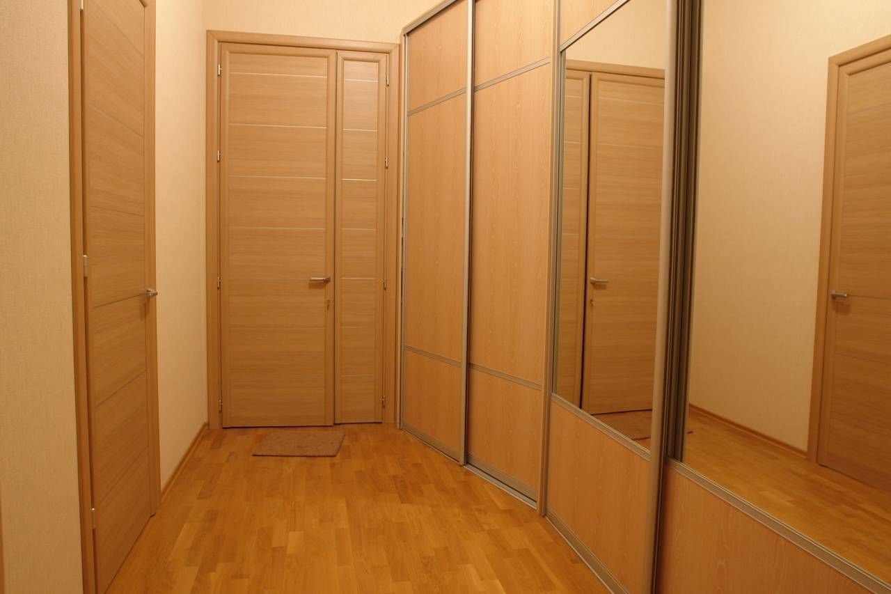 Прихожая Продажа квартиры 117м² 'Таврическая, 3' Таврическая ул., 3 Прихожая Продажа квартиры 117м² 'Таврическая, 3' Таврическая ул., 3