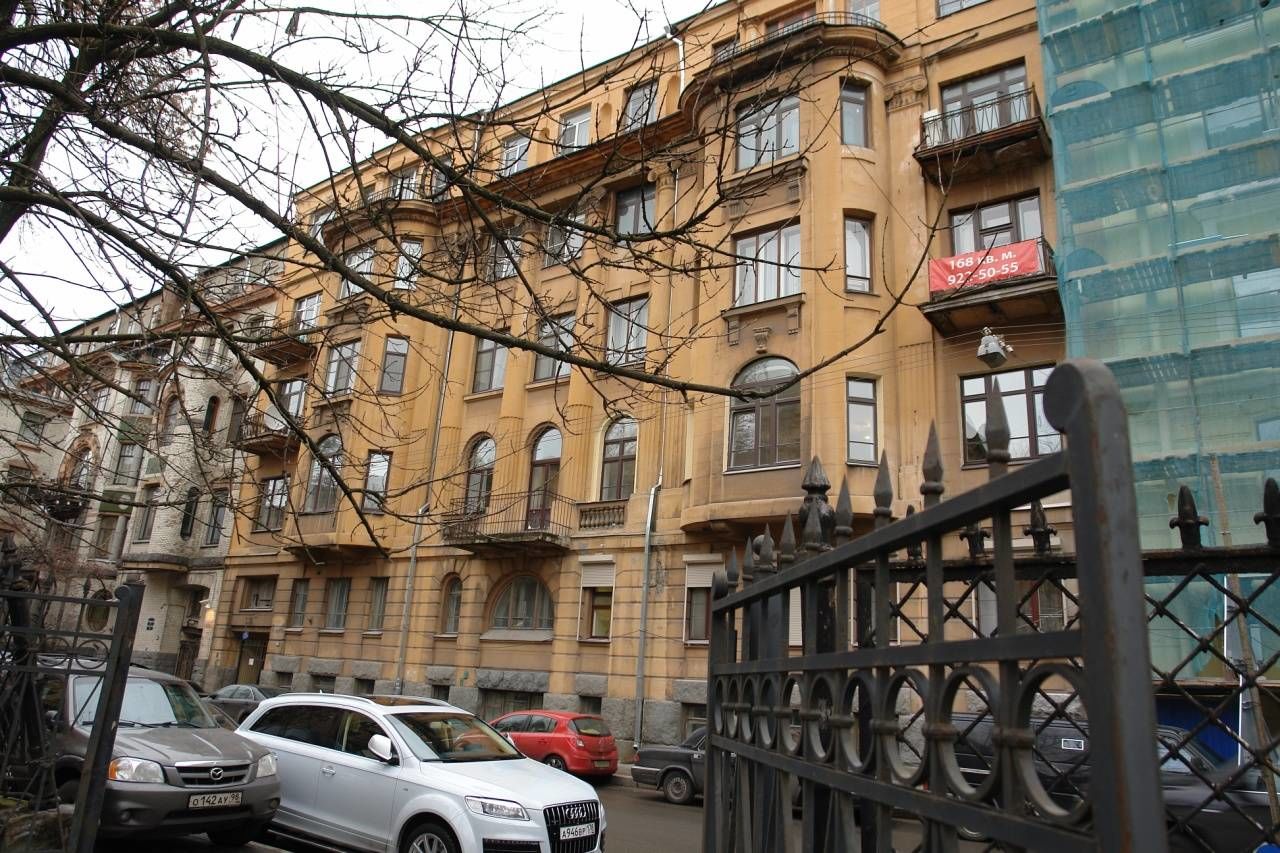 Вид на дом Продажа квартиры 117м² 'Таврическая, 3' Таврическая ул., 3 Вид на дом Продажа квартиры 117м² 'Таврическая, 3' Таврическая ул., 3