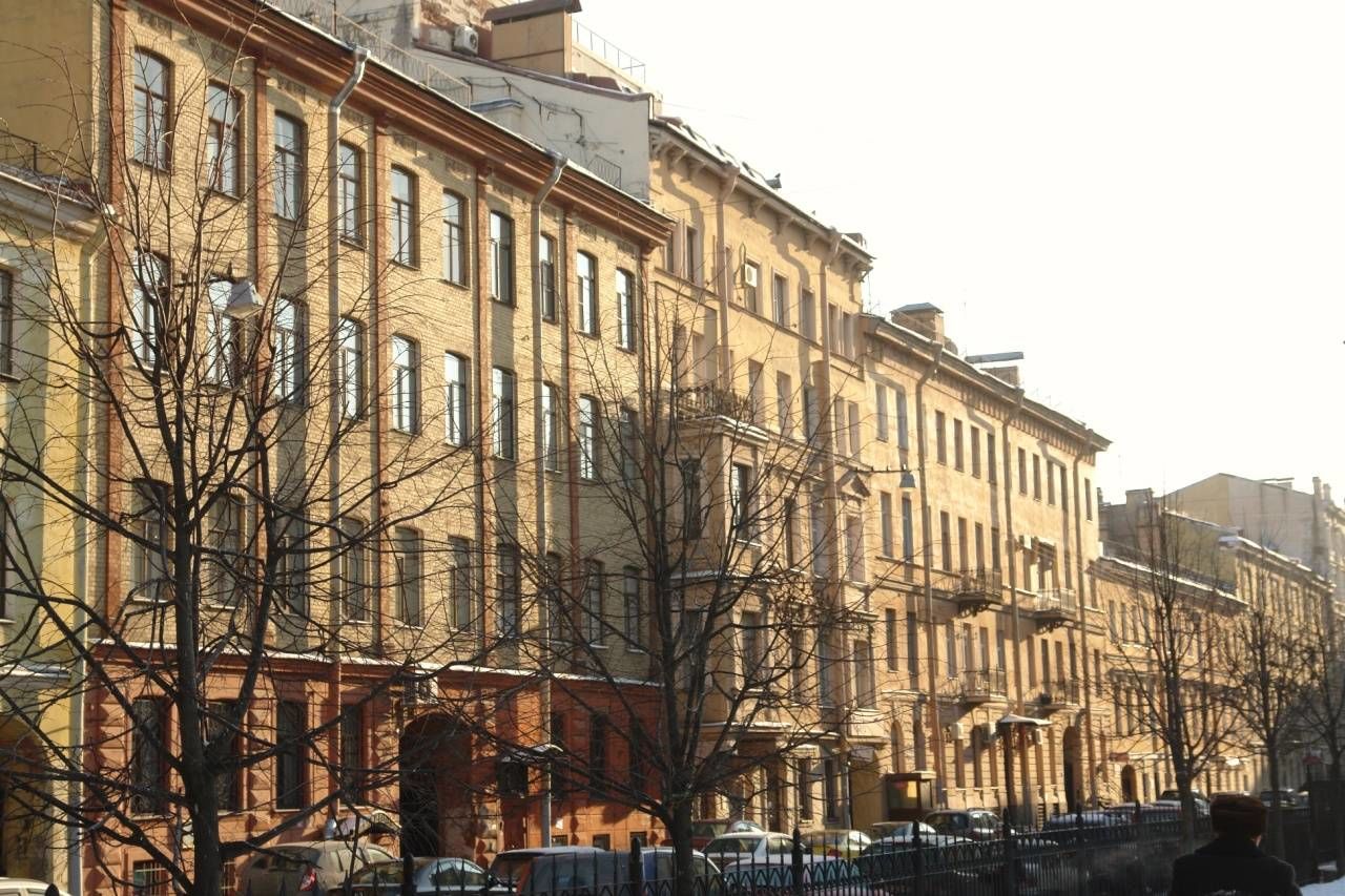 Вид на дом Продажа квартиры 48м² 'Гагаринская, 26' Гагаринская ул., 26 Вид на дом Продажа квартиры 48м² 'Гагаринская, 26' Гагаринская ул., 26
