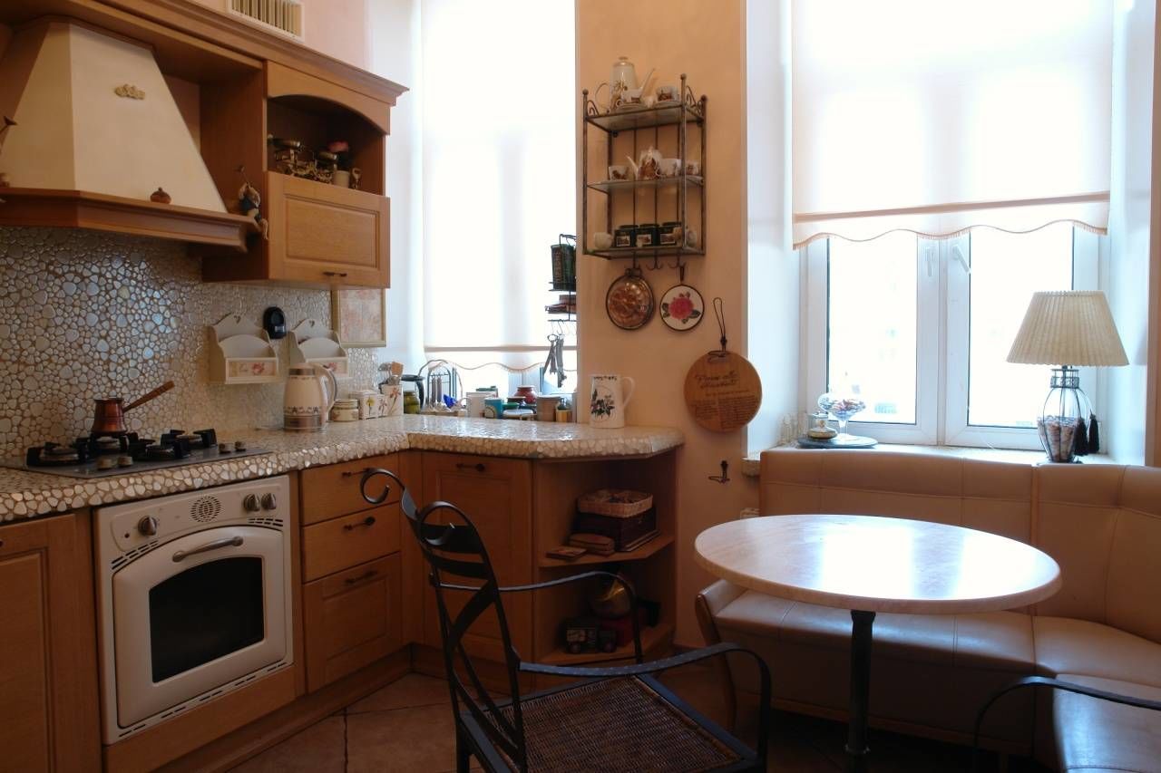 Кухня Продажа квартиры 174м² 'Доходный дом И. В. Винокурова' 2-я линия В.О., 25 Кухня Продажа квартиры 174м² 'Доходный дом И. В. Винокурова' 2-я линия В.О., 25