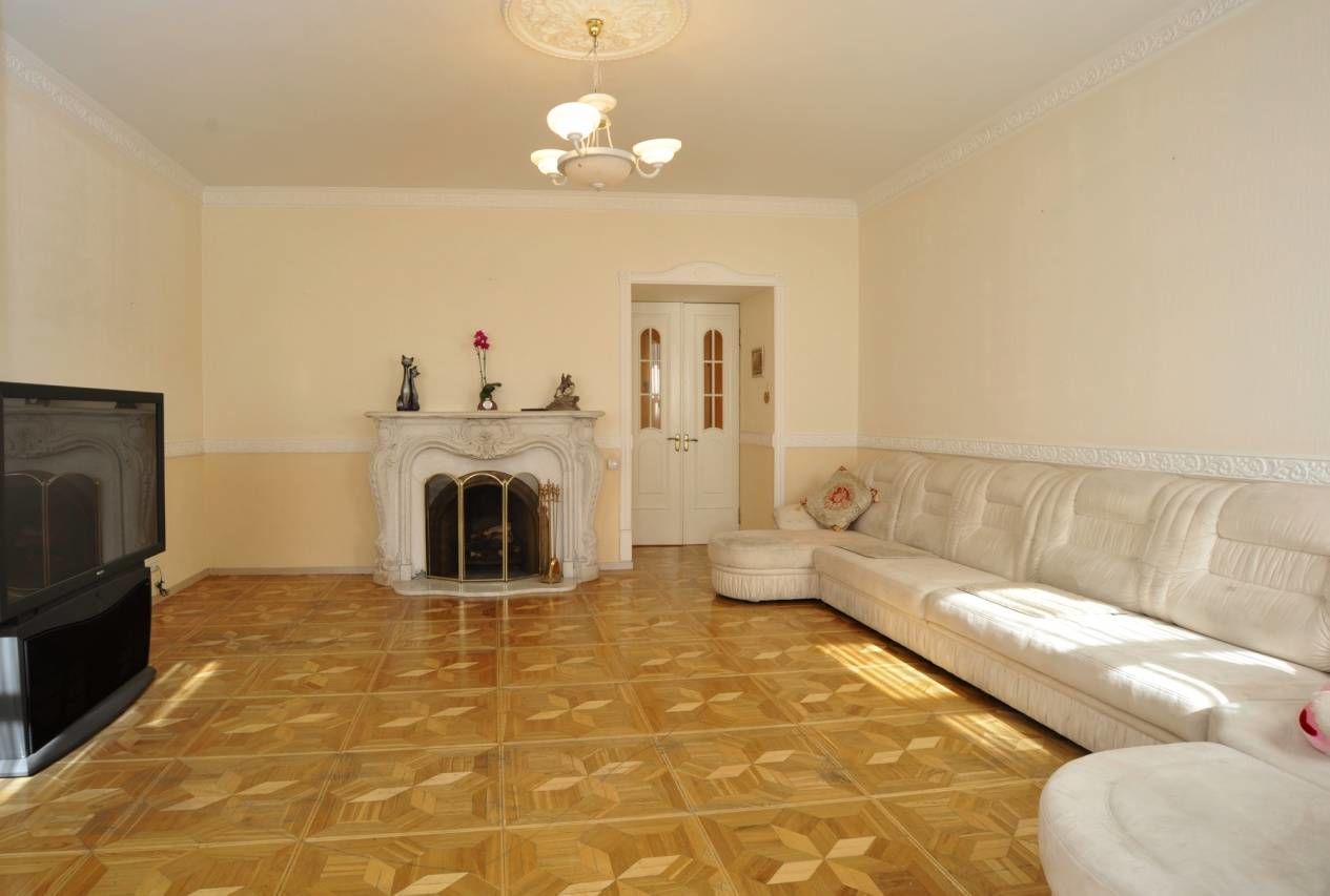 Действующий камин Продажа квартиры 137м² '5 Советская, 20' 5-я Советская ул., 20 Действующий камин Продажа квартиры 137м² '5 Советская, 20' 5-я Советская ул., 20