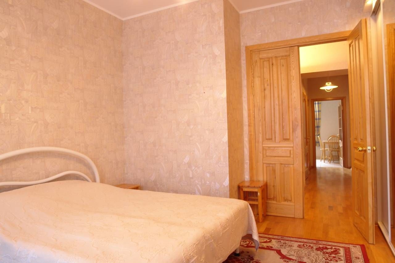 Спальня Продажа квартиры 80м² 'Савушкина, 14' Савушкина ул., 14 Спальня Продажа квартиры 80м² 'Савушкина, 14' Савушкина ул., 14