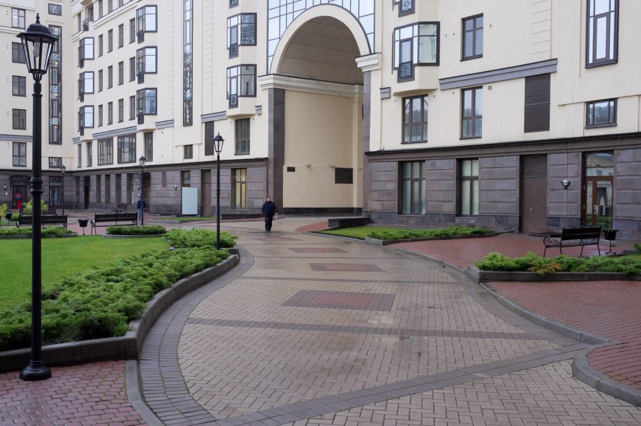 Внутренняя территория Продажа квартиры 123м² 'Парадный Квартал' Парадная ул., 3 к. 2 Внутренняя территория Продажа квартиры 123м² 'Парадный Квартал' Парадная ул., 3 к. 2