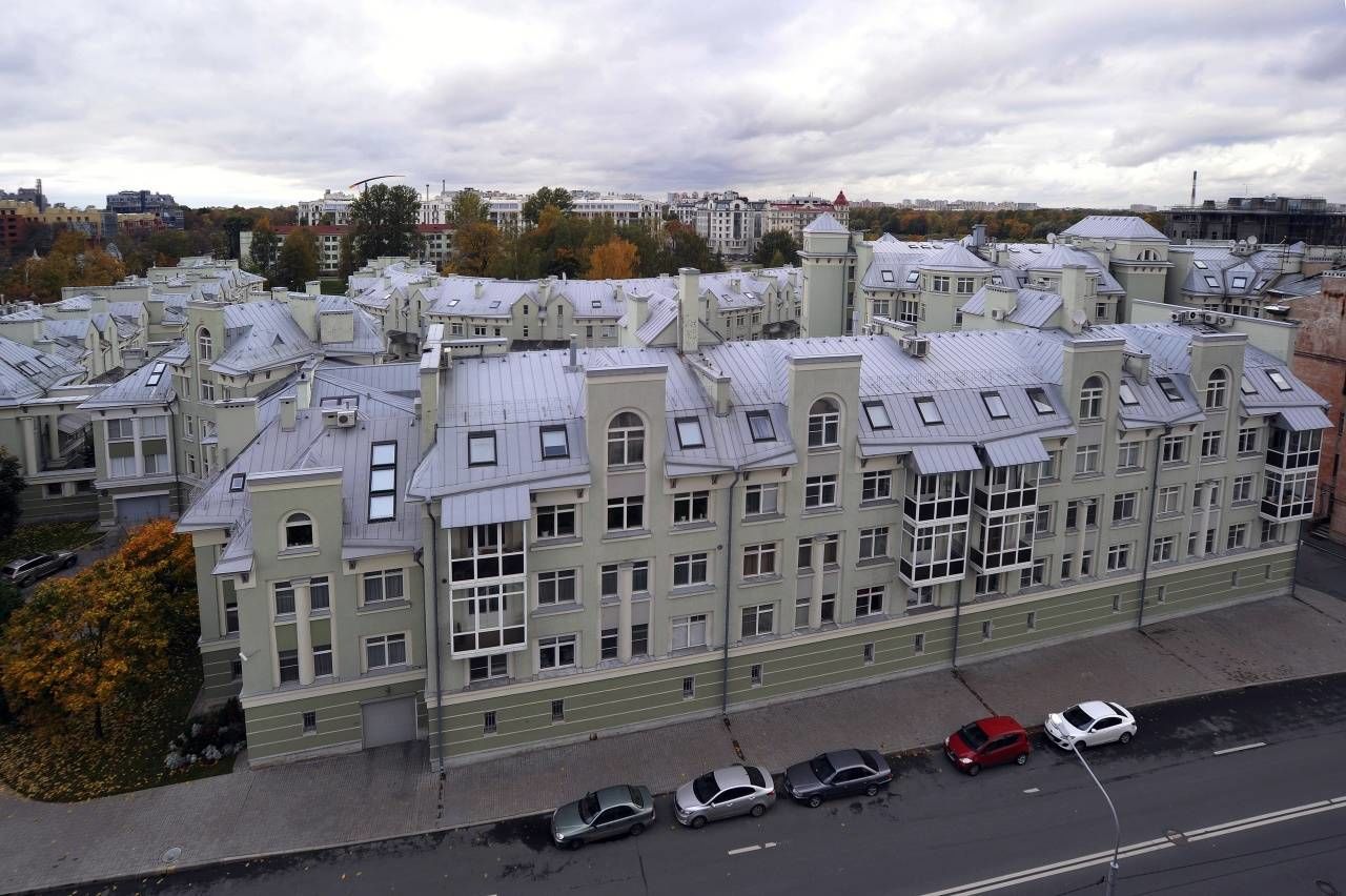 Вид на комплекс Продажа квартиры 265м² 'Зеленый остров' Константиновский пр., 26