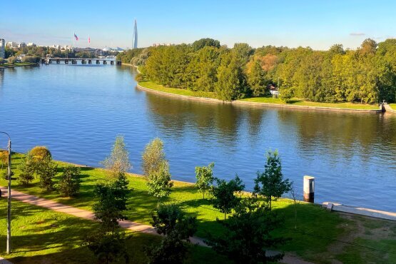 Прямой вид на воду и парк Продажа квартиры 235м² 'Венеция' Депутатская ул., 26 Прямой вид на воду и парк Продажа квартиры 235м² 'Венеция' Депутатская ул., 26