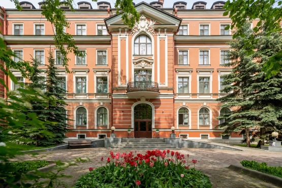 Продажа квартиры 308м² 'Особняк у Таврического' Очаковская ул., 6 Продажа квартиры 308м² 'Особняк у Таврического' Очаковская ул., 6
