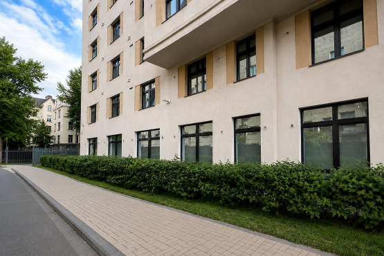 Вот эти окна выходят на тихий зеленый проезд Продажа квартиры 188м² 'Русский дом' Басков пер., 2 Вот эти окна выходят на тихий зеленый проезд Продажа квартиры 188м² 'Русский дом' Басков пер., 2