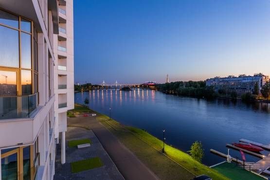 У соседей на 20% дороже Продажа квартиры 150м² 'Леонтьевский мыс' Ждановская ул., 45 У соседей на 20% дороже Продажа квартиры 150м² 'Леонтьевский мыс' Ждановская ул., 45