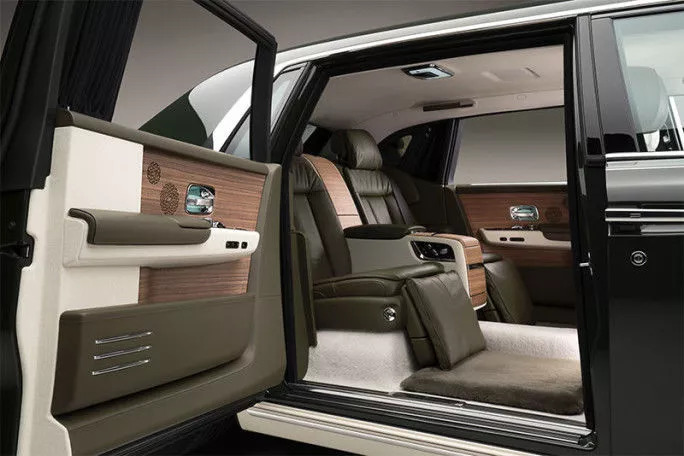 Rolls-Royce Phantom в коллаборации с Hermès. Life-style