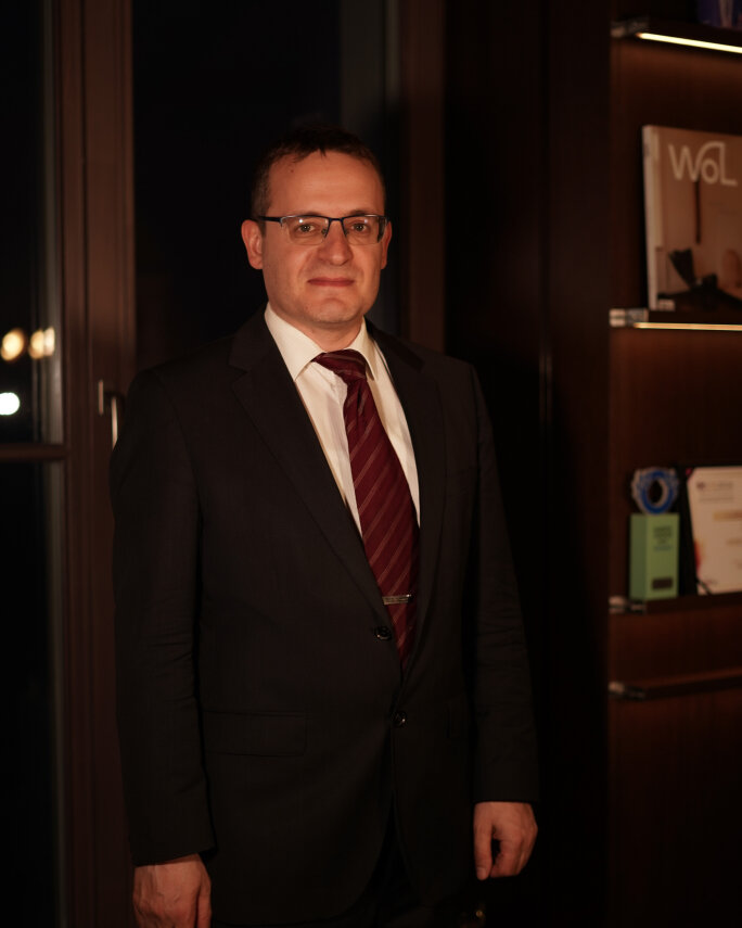 Горовой Александр Весенний коктейль в панорамном пентхаусе у Мариинского театра. Новости компании