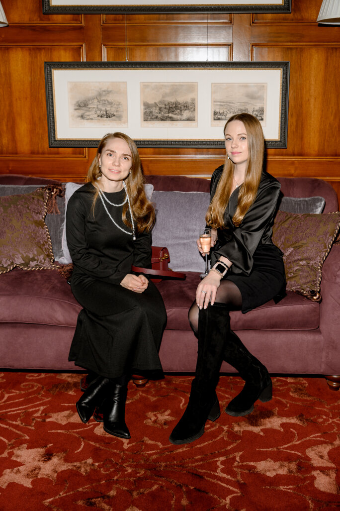 Осенний коктейль 'ДЛЯ СВОИХ' в резиденции у Михайловского театра. Новости компании