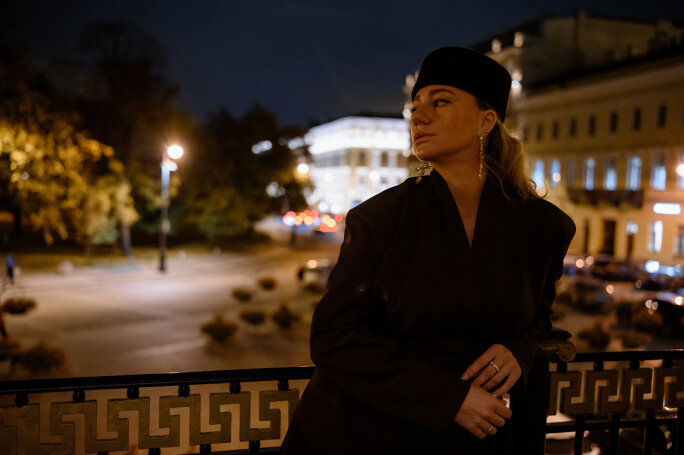 Осенний коктейль 'ДЛЯ СВОИХ' в резиденции у Михайловского театра. Новости компании