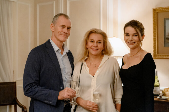 Вадим Комолов Осенний коктейль 'ДЛЯ СВОИХ' в резиденции у Михайловского театра. Новости компании