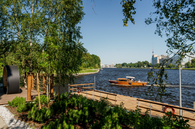 Жизнь на Крестовском острове: почему приватная часть ценится дороже всего
