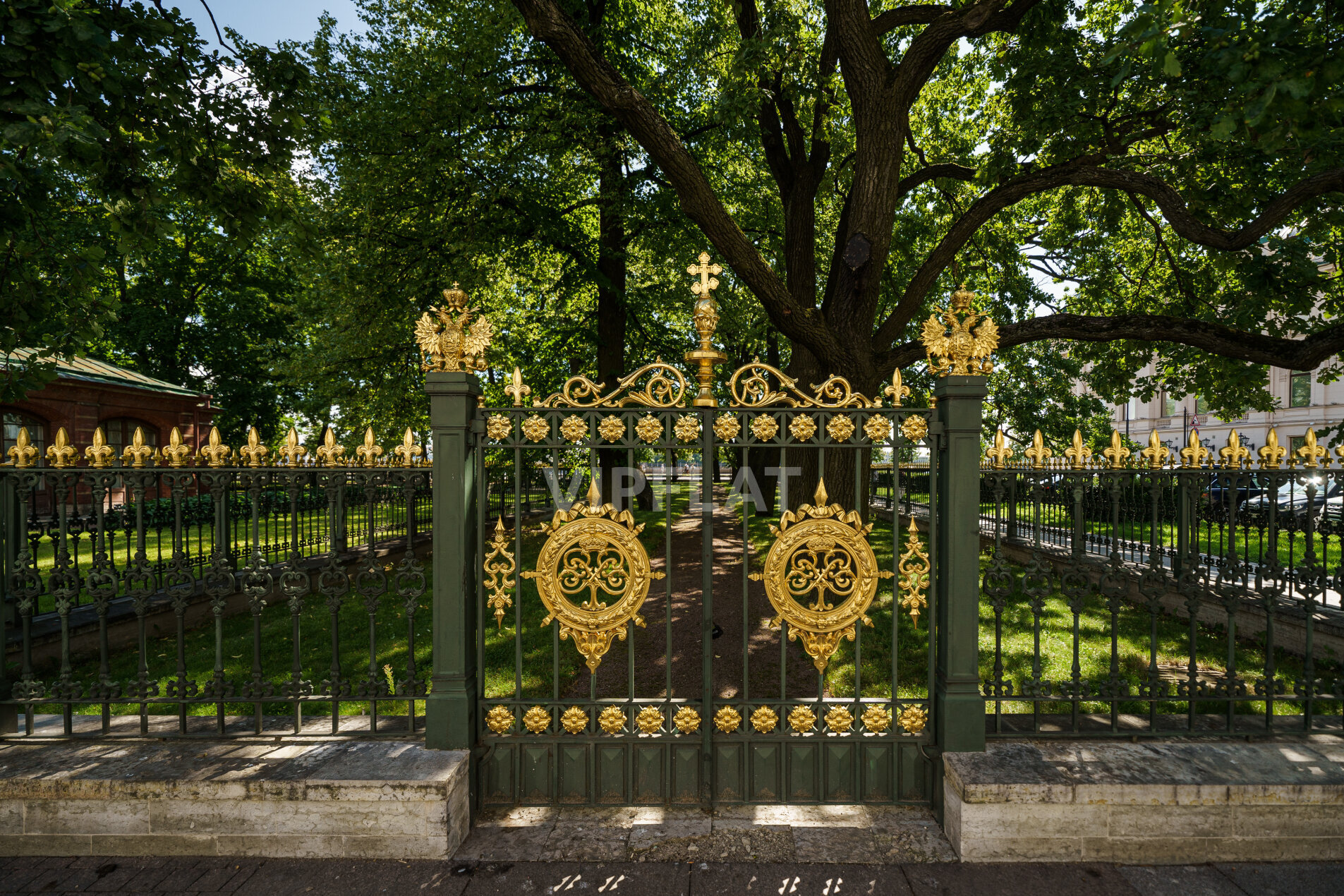 'Доходный дом Н.Н.Романова' Петровская наб., 2-2