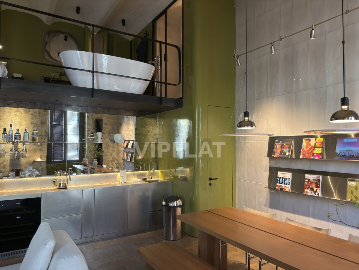 'Секретная резиденция' у Мариинского и Новой Голландии