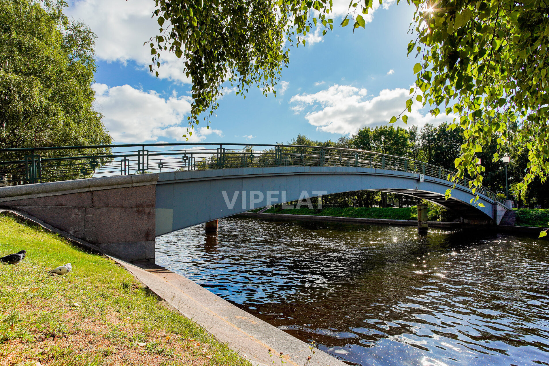 Набережная реки Ждановки 'Дом на Ждановской 10' Ждановская, 10, лит. А Набережная реки Ждановки 'Дом на Ждановской 10' Ждановская, 10, лит. А