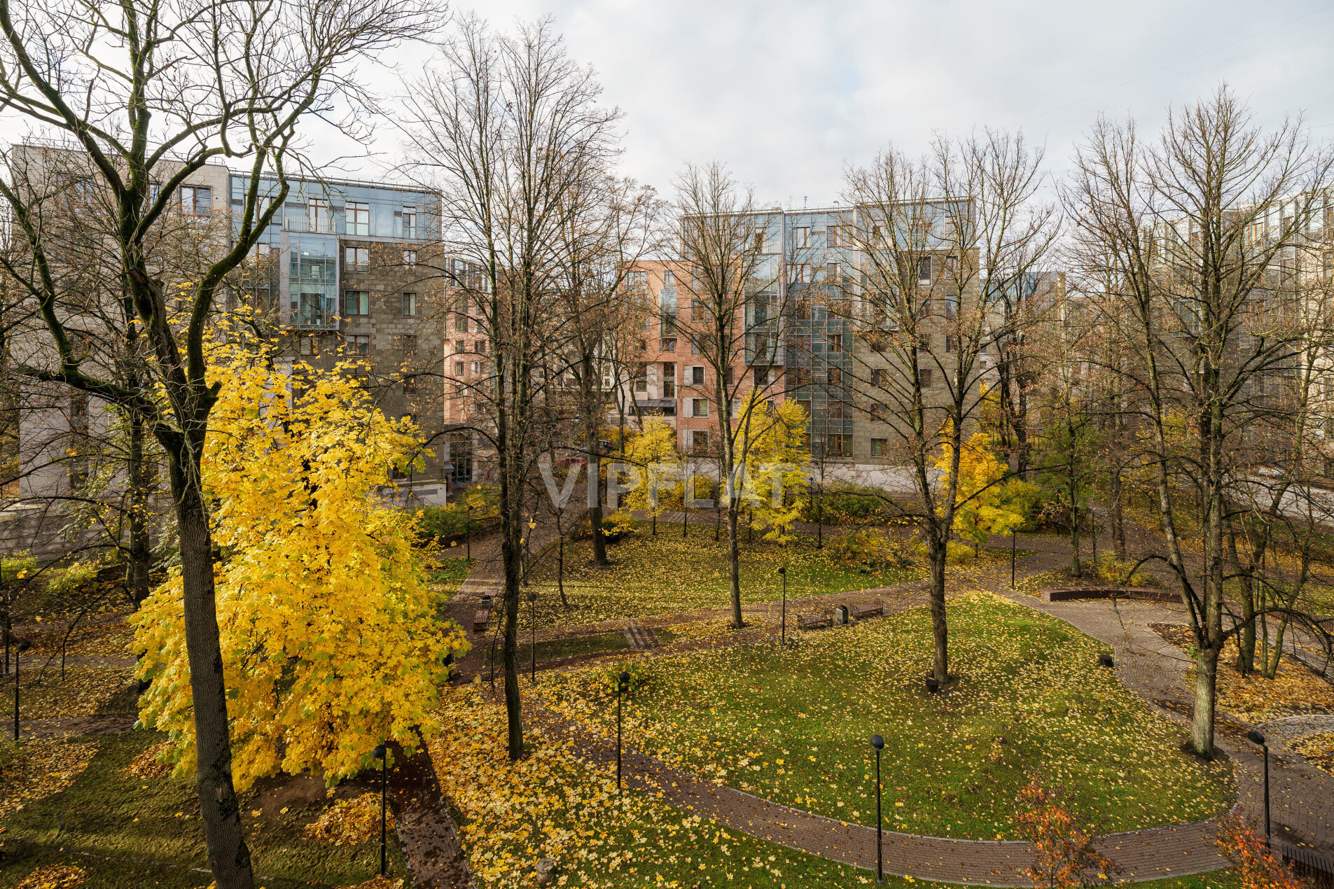 'Смольный парк II' Смольного ул: 2, 4, 6, 8, наб: 8,12 'Смольный парк II' Смольного ул: 2, 4, 6, 8, наб: 8,12