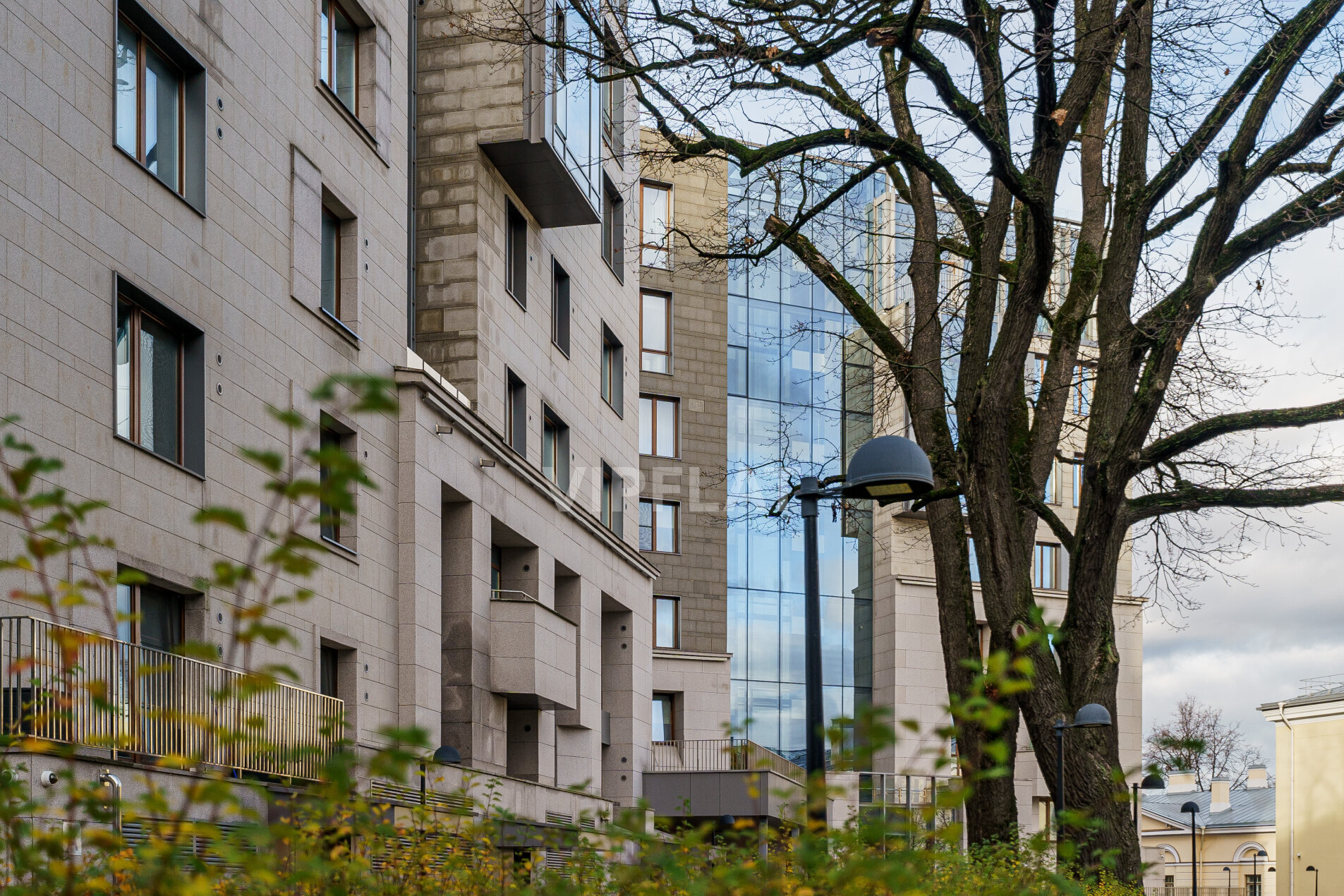 'Смольный парк II' Смольного ул: 2, 4, 6, 8, наб: 8,12 'Смольный парк II' Смольного ул: 2, 4, 6, 8, наб: 8,12