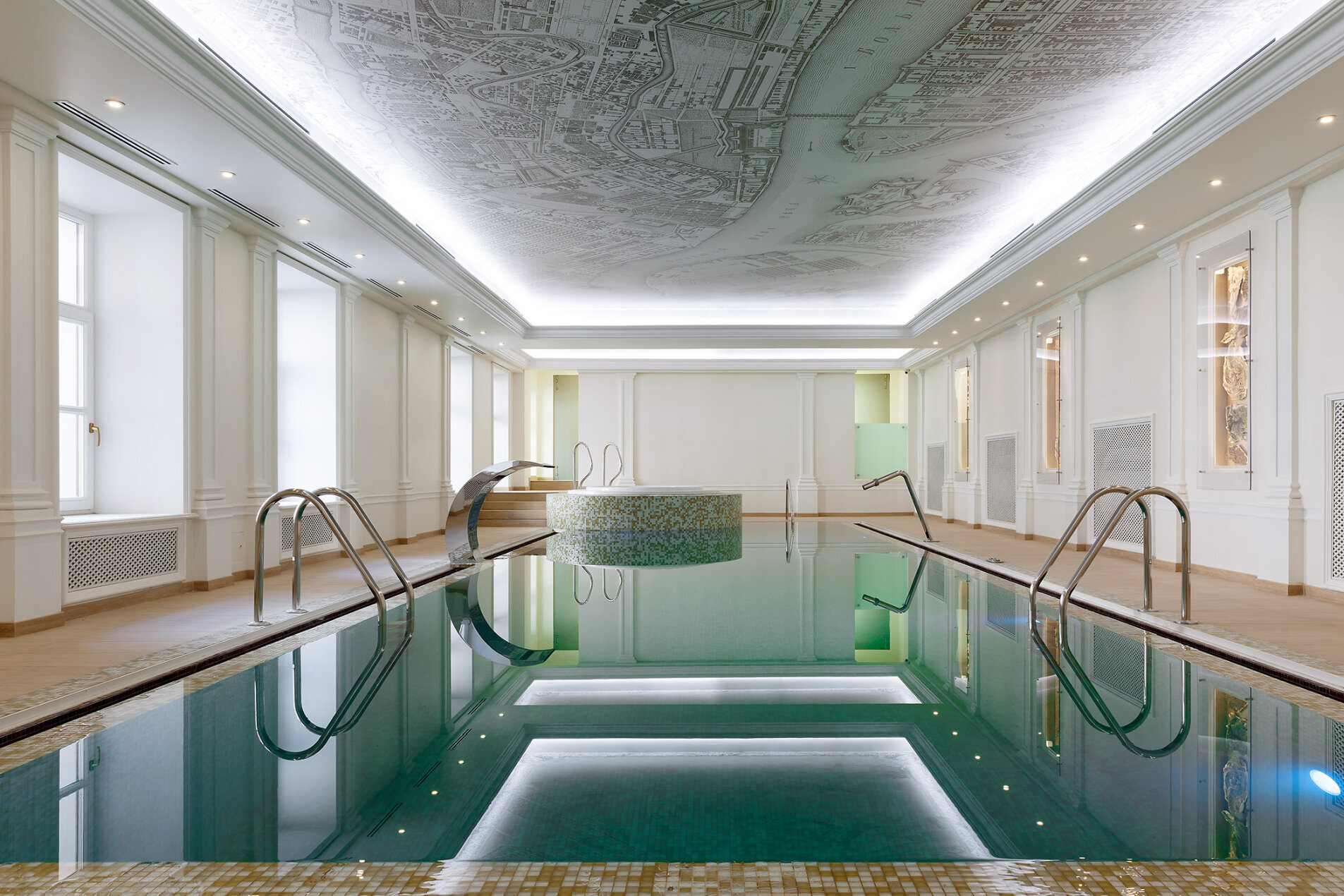 Wellness-центр с бассейном 'Особняк Кушелева-Безбородко' Кутузова наб., 24 Wellness-центр с бассейном 'Особняк Кушелева-Безбородко' Кутузова наб., 24