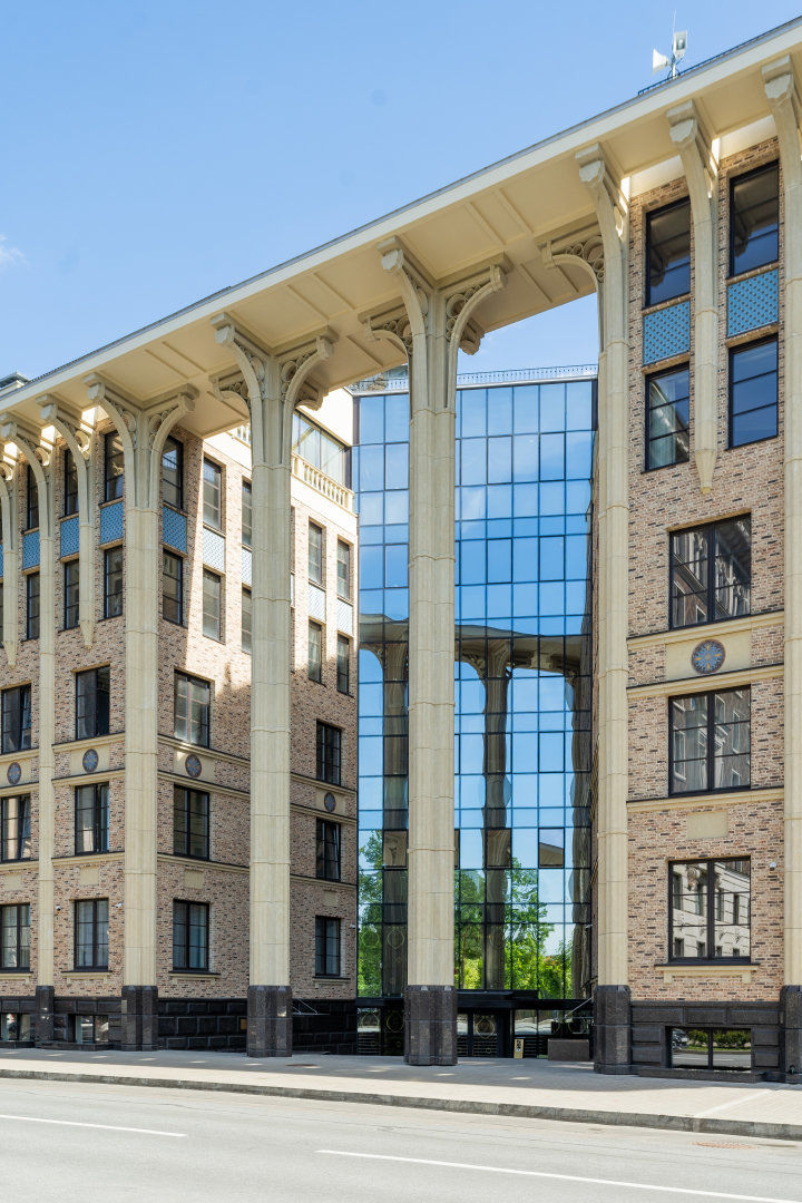Парадные фасады 'Esper Club' Эсперова ул., 10 Парадные фасады 'Esper Club' Эсперова ул., 10