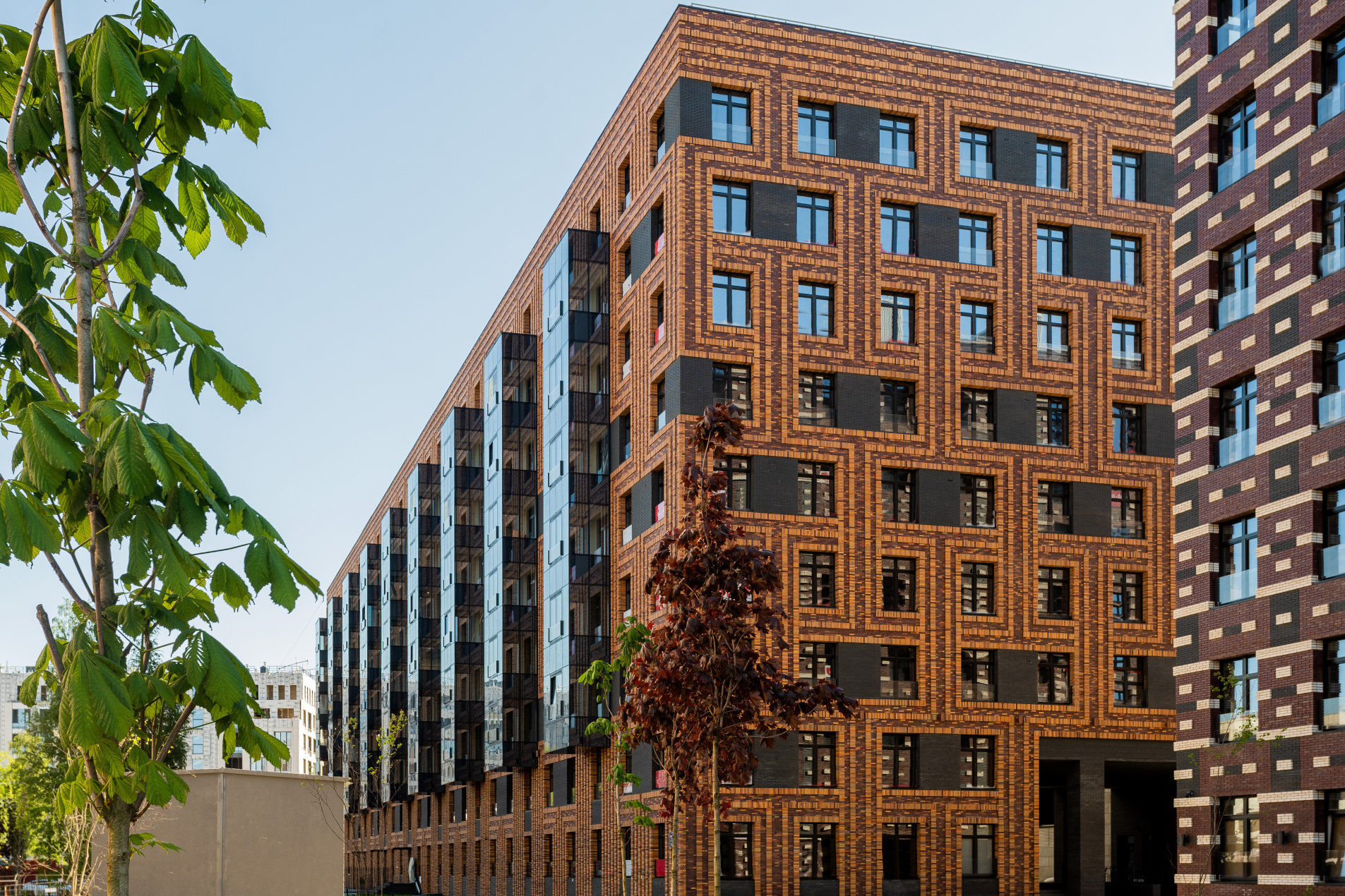 Новый модный комплекс 'Neva Haus' Петровский пр., 9-11