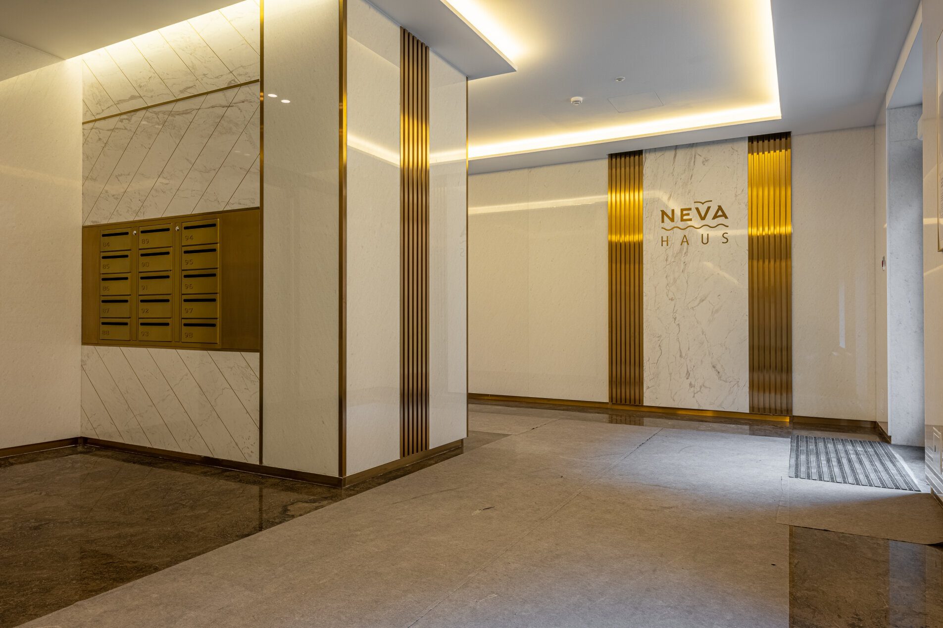 'Neva Haus' Петровский пр., 9-11