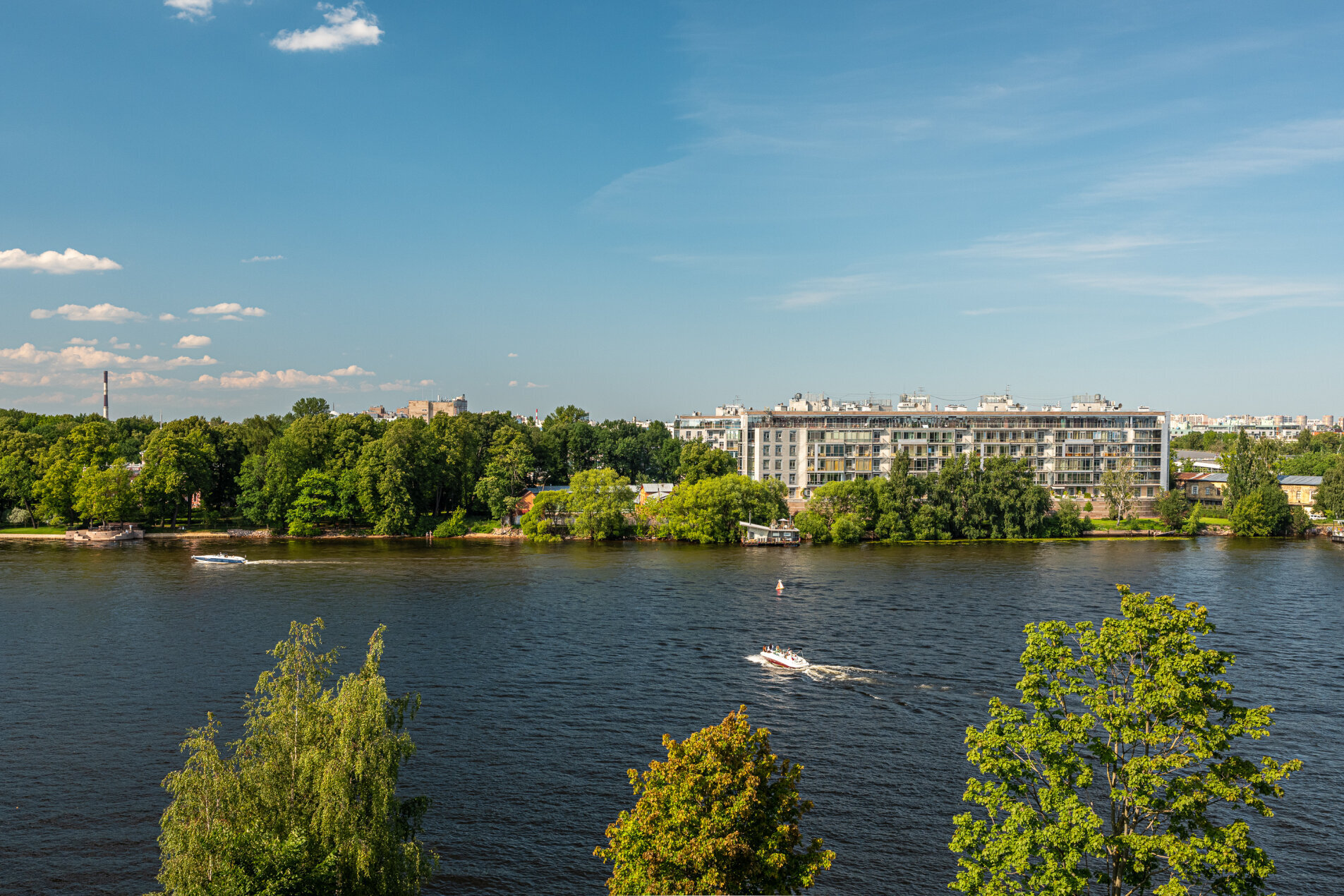 'Neva Haus' Петровский пр., 9-11