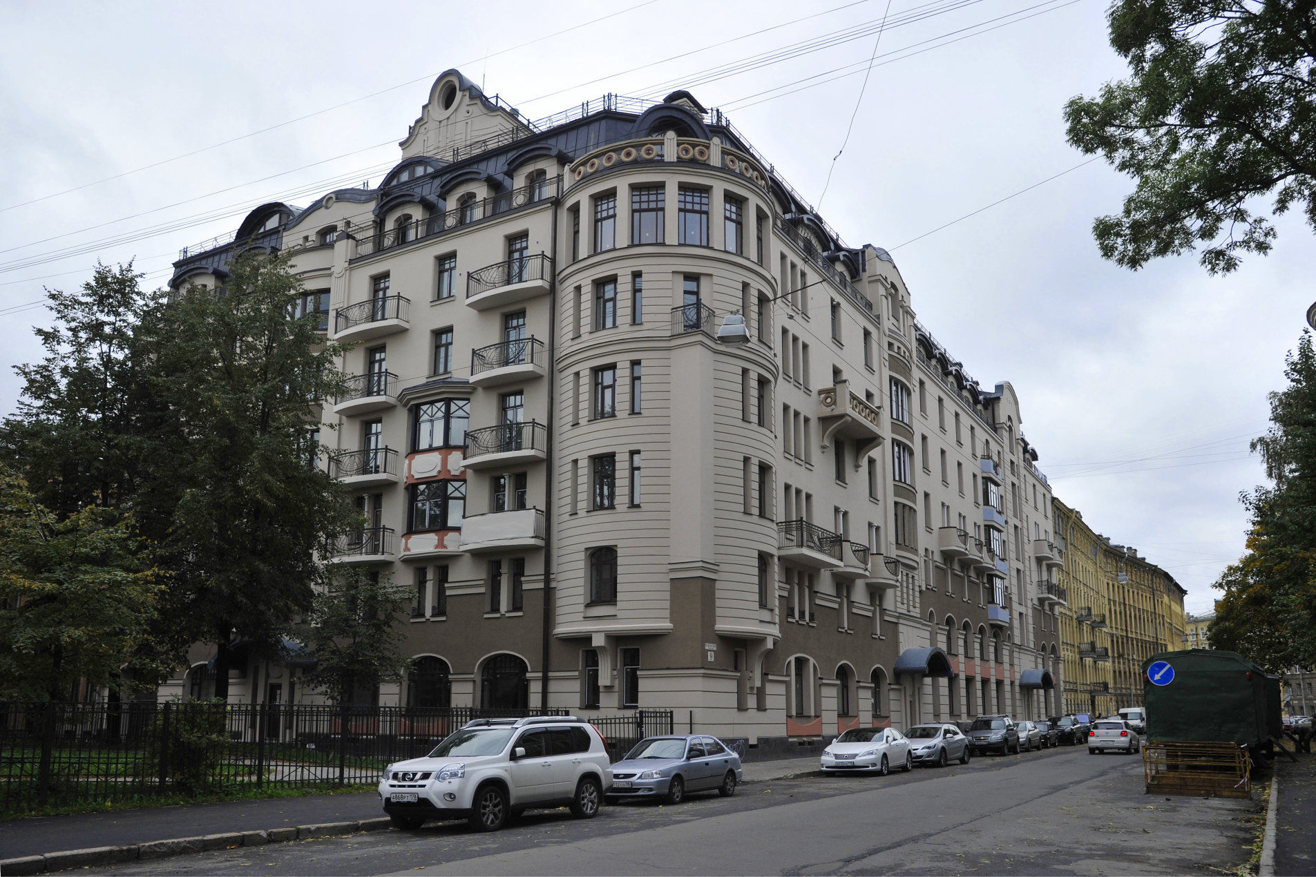 Оригинальная архитектура 'Пушкарский, 9' Пушкарский пер., д. 9 Оригинальная архитектура 'Пушкарский, 9' Пушкарский пер., д. 9